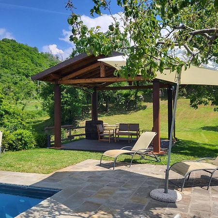 Il Pradicciolo Agriturismo Кастелнуово ди Гарфаняна Екстериор снимка