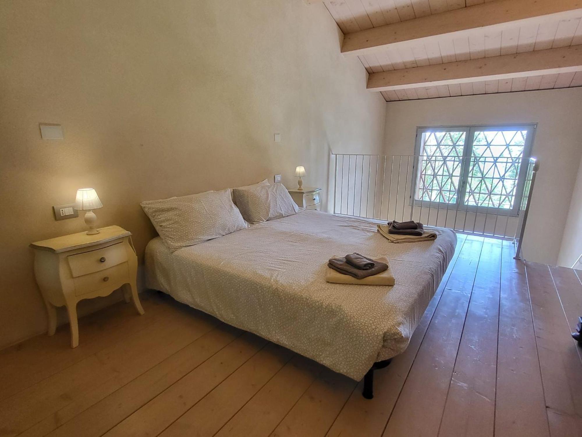 Il Pradicciolo Agriturismo Кастелнуово ди Гарфаняна Екстериор снимка